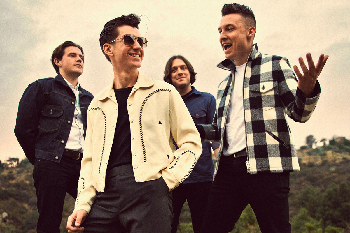 Arctic Monkeys eligen «Snap Out Of It» como nuevo single